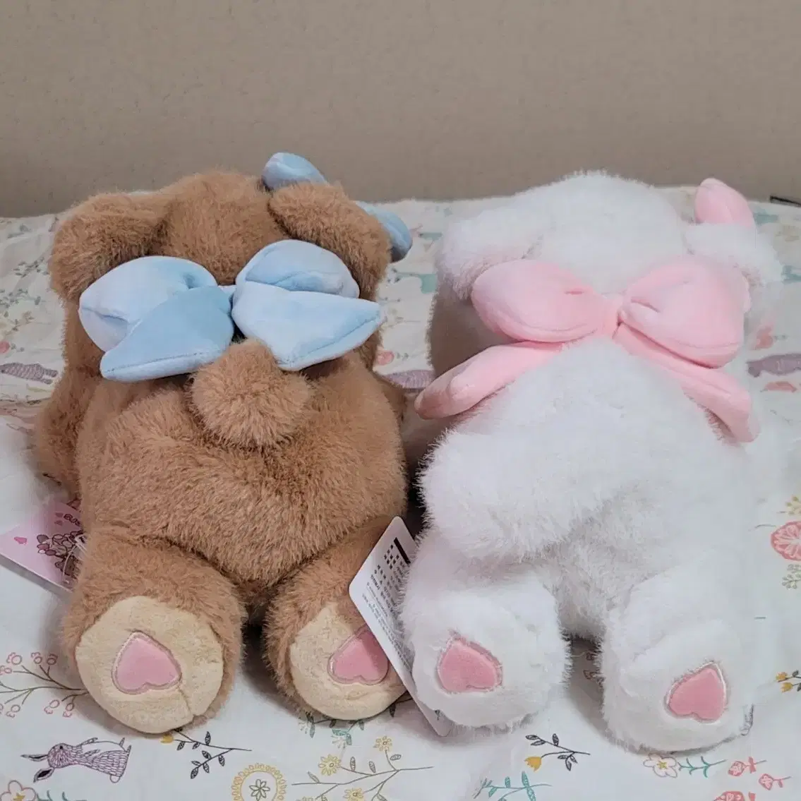 Lovely fluffy/灰色Logic miko：Lovely fluffy Amazon.com: GUND 6064066 Plsh6in24ktCartiLtdEdn P.Lushes