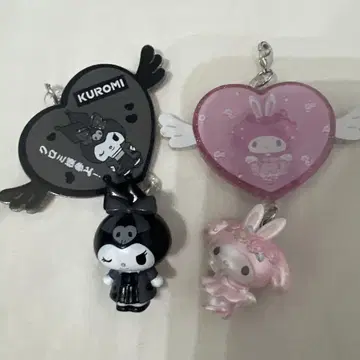 Kuromi & My Melody 하트 모양 키링 세트