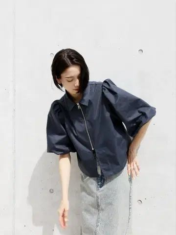 katrin tokyo balloon sleeve zip shirt