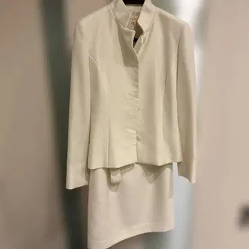 화이트 자켓 스커트 세트