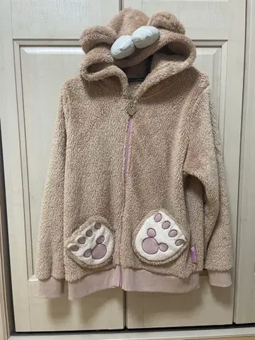 디즈니씨 후드티 셰리메이