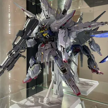 metal build 프로비던스 건담