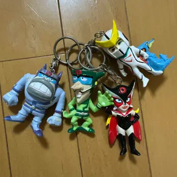 도론보 일당 캐산 피규어 키링 4개 세트