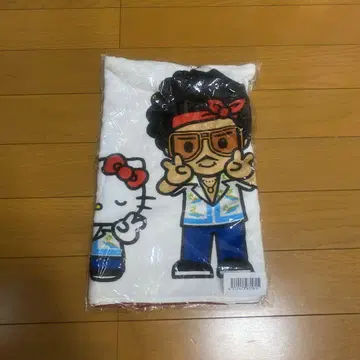 새상품 미개봉 브루노마즈 헬로키티 페이스 타월