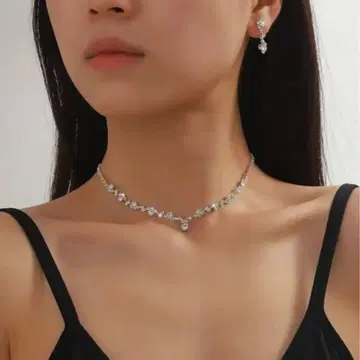 실버 목걸이 & 귀걸이 세트 큐빅
