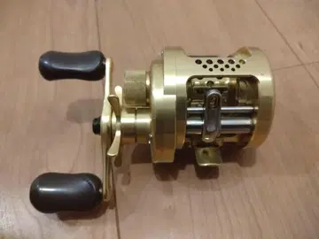 SHIMANO CALCUTTA CONQUEST 100