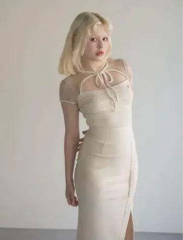 andmary 앤드마리 Roy ribbon tops