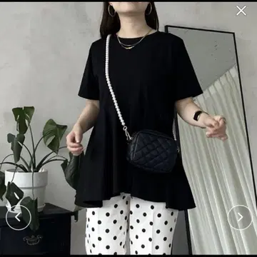 백 메탈 페플럼 플레어 티셔츠