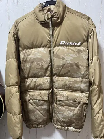 Dickies 다운 자켓 2way 디저트 샌드 카모플라쥬 다운 베스트 M