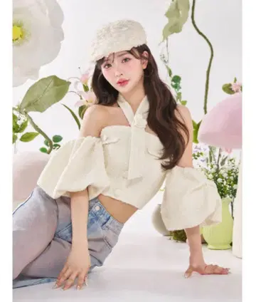 Darich 홀터넥 오프숄 트위드 상의 화이트