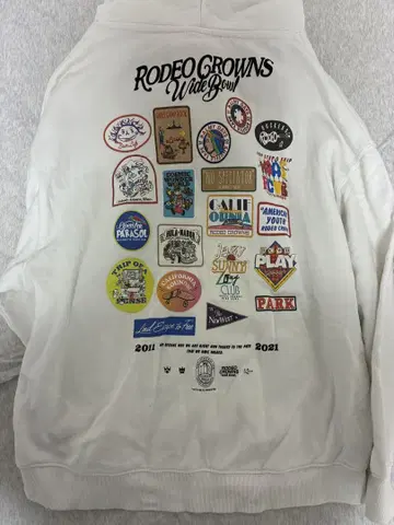 Rodeo Grounds Wide Bowl 후드티