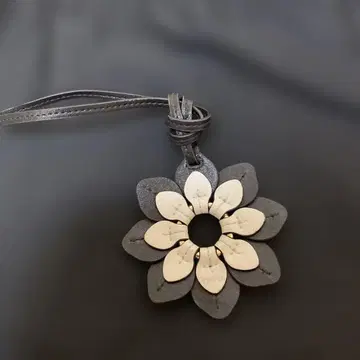 훌라 참 새상품급