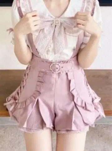 리즈리사 프릴 숏팬츠