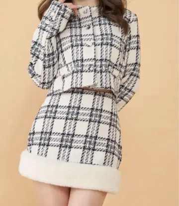 다리치 트위드 셋업 S 사이즈