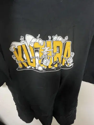 KUZIRA 티셔츠