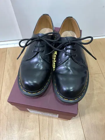 Dr. Martens MIE 1461 3홀 슈즈 잉글랜드 제 UK6