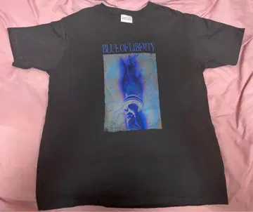 교모토 타이가 BLUE OF LIBERTY 티셔츠