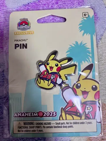 WCS 2025 애너하임 포켓몬 센터 한정판 핀즈 핀 배지 피카츄