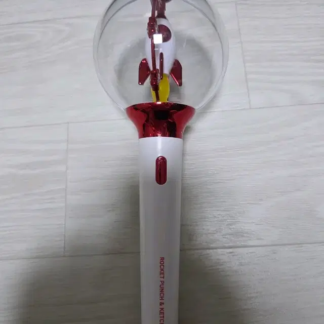 로켓펀치 응원봉 팝니다