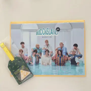 BUDDiisLAND MAGAZINE 003 & 명찰