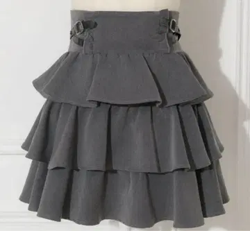 [택 포함 새상품] pium 피 크로스 벨트 티어드 미니 스커트 차콜