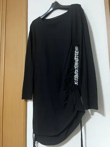 KMRii 셔링 드레이프 컷소