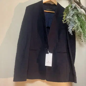 미사용 새상품 택 포함 유나이티드 애로우즈 슬라브 트위드 노카라 재킷