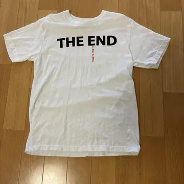 아이나 디 엔드 [ 붉은 눈물 THE END 티셔츠 ] 화이트 M