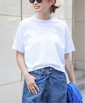 Deuxieme Classe Neo Cropped 티셔츠