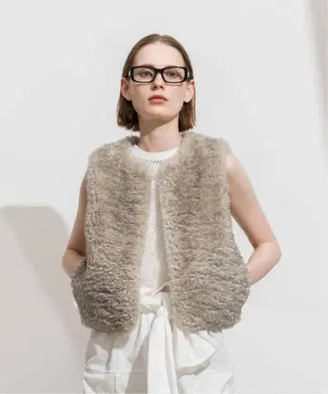 CALMER FUR VEST / 퍼 베스트