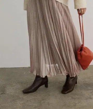 MADEMOISELLE ROPE' 샴브레이 조젯 플리츠 스커트