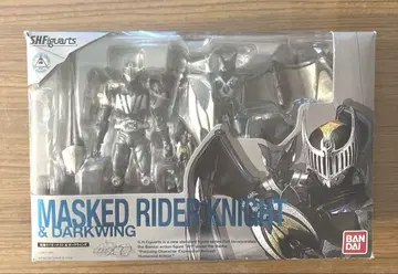 S.H.Figuarts 가면라이더 나이트 & 다크윙