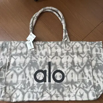 ALO Yoga US 토트백 새상품 택 포함