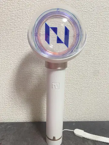 INI 응원봉