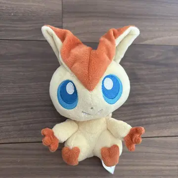 포켓몬 센터 비크티니 봉제인형