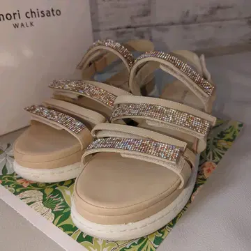 tsumori chisato walk 샌들 큐빅 LL