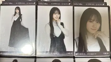 노기자카46 카와사키 사쿠라 비대칭 컴프