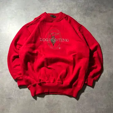 DOG HUNTING 원포인트 로고 레드 자수 로고 맨투맨 트레이너