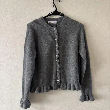 ZARA 니트