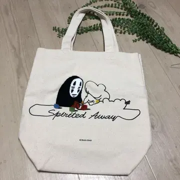 스튜디오 지브리 센과 치히로의 행방불명 토트백 미사용