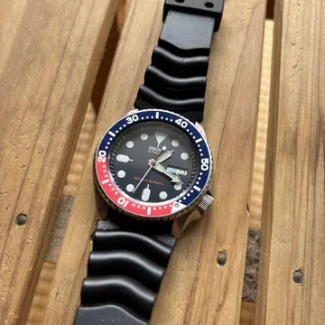 세이코 다이버 워치 SKX009