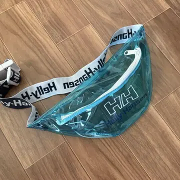 헬리한센 클리어 PVC 바디백