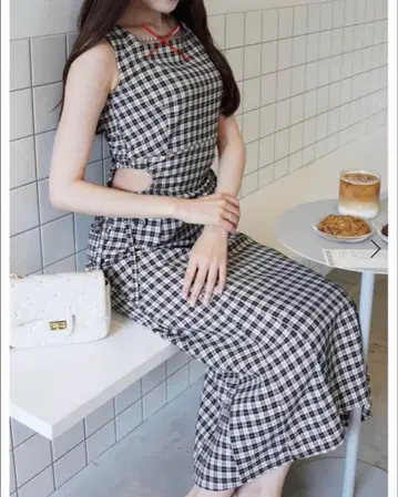 POMME d'amour charm side ribbon onepiece