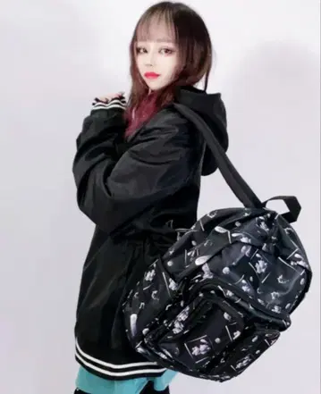 NieR 11 POCKET BACKPACK [ NieR CUBE ]