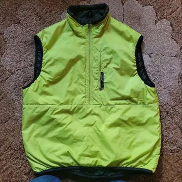 Patagonia 퍼프볼 베스트 애시드 그린