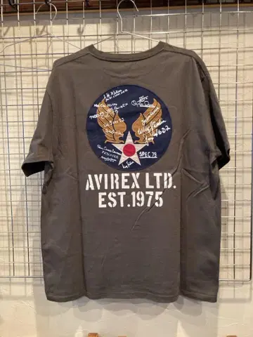 AVIREX LYD. EST. 1975 티셔츠 자수 백 프린트