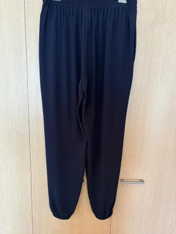 Theory Easy Jogger Pant 재규어 팬츠