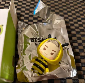 인더섬 피규어 RM