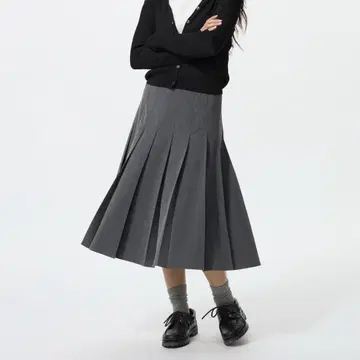 유니클로 와이드 플리츠 미디 스커트