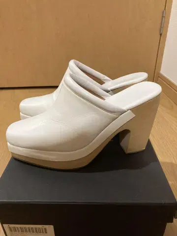 Rachel Comey 샌들